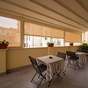 E - Rent And Le Nel Corso - Adults Only 2*, La Spezia Italië